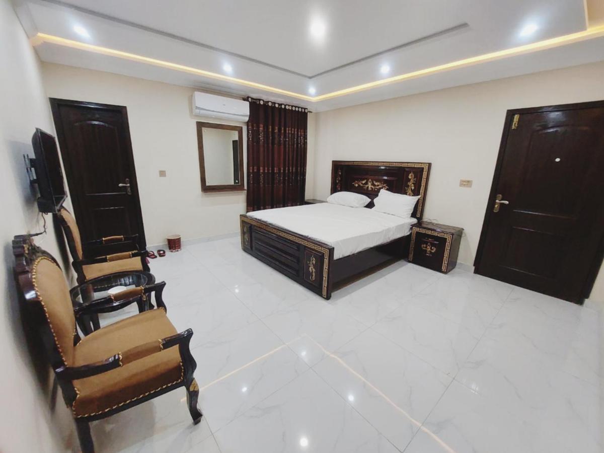 Hotel White Pearl Lahore Ngoại thất bức ảnh