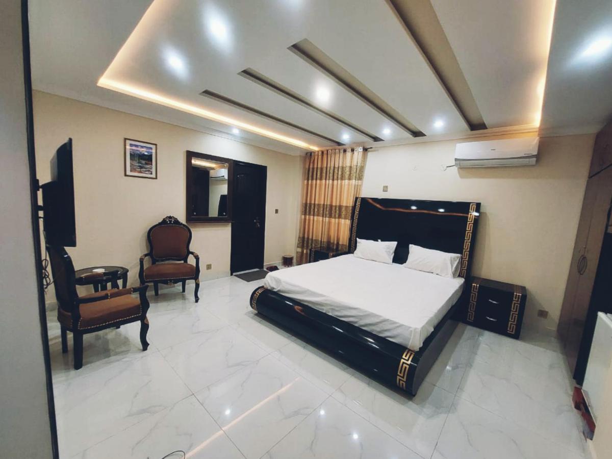Hotel White Pearl Lahore Ngoại thất bức ảnh