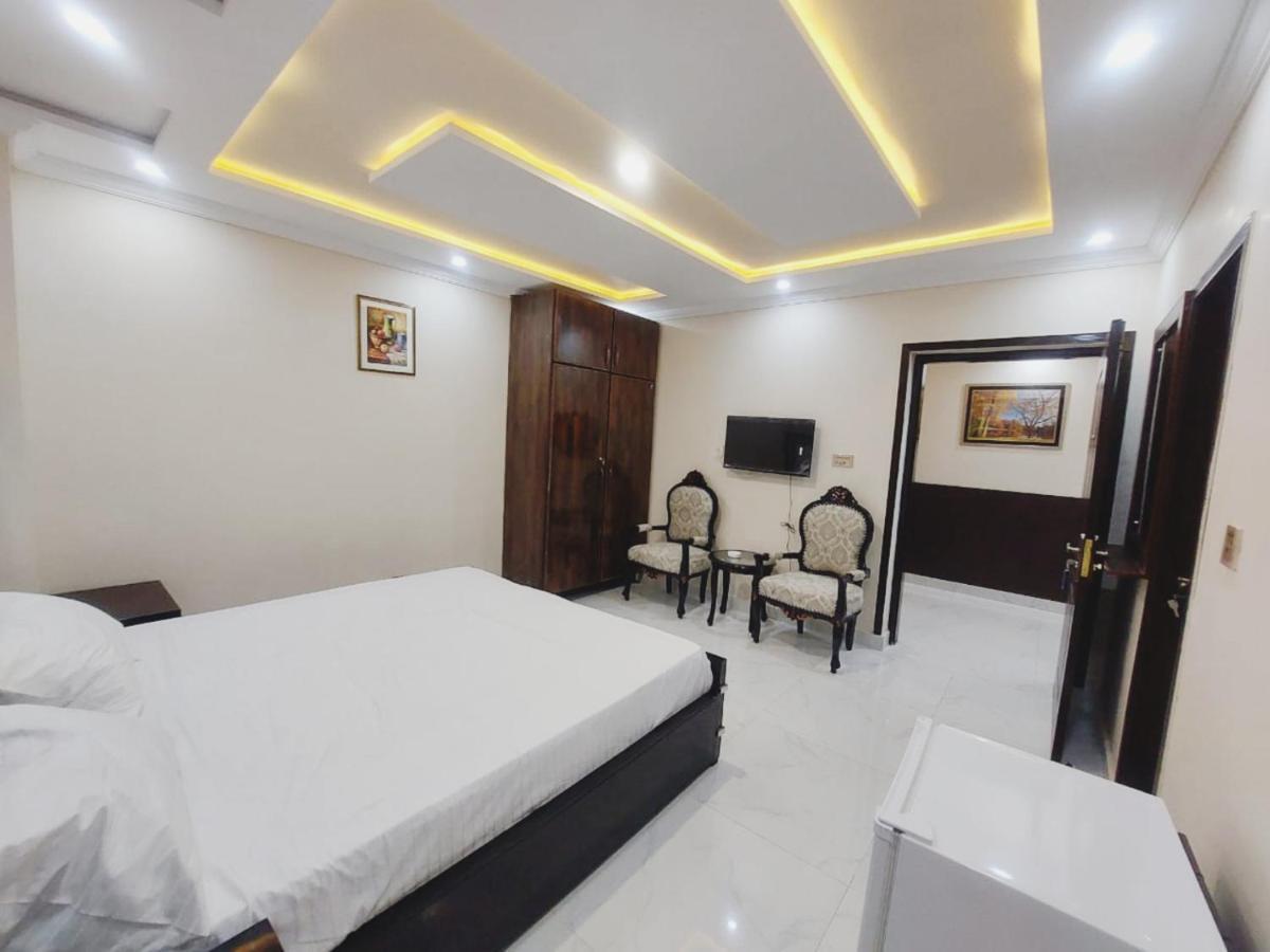 Hotel White Pearl Lahore Ngoại thất bức ảnh