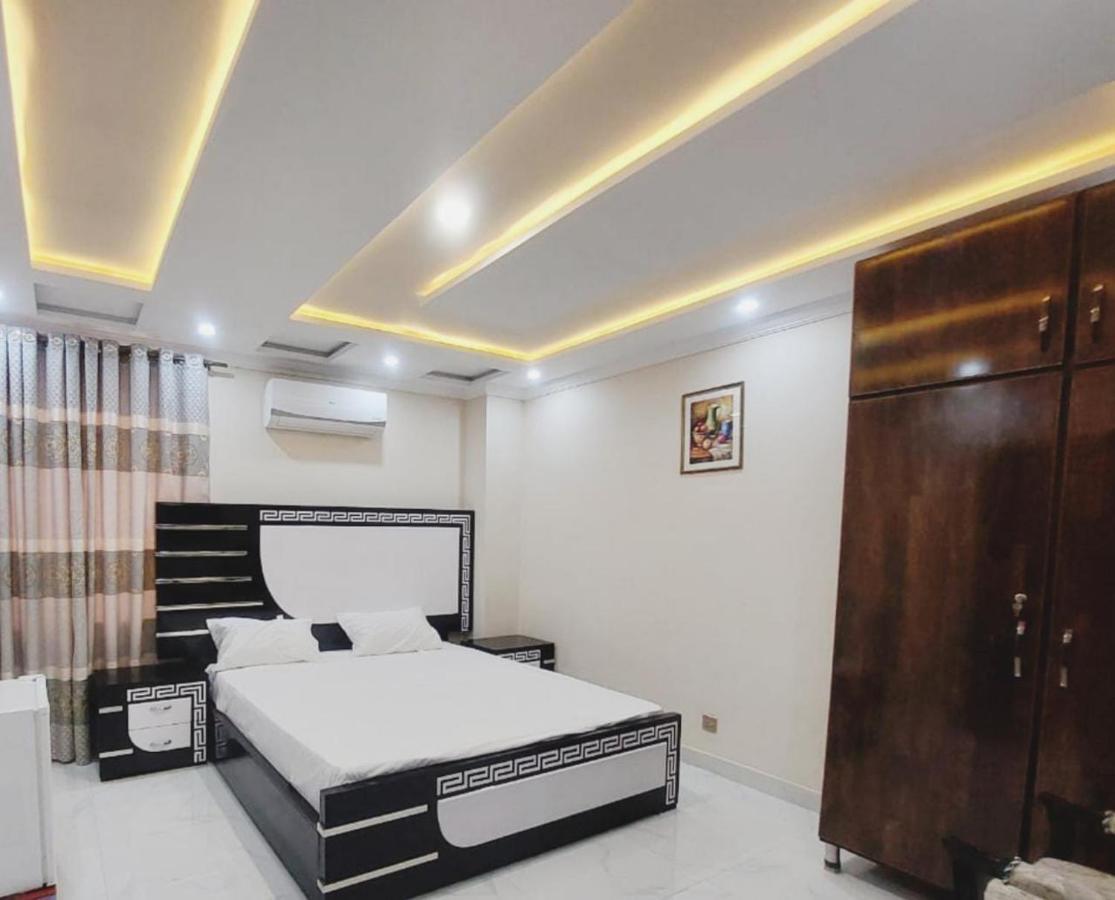 Hotel White Pearl Lahore Ngoại thất bức ảnh