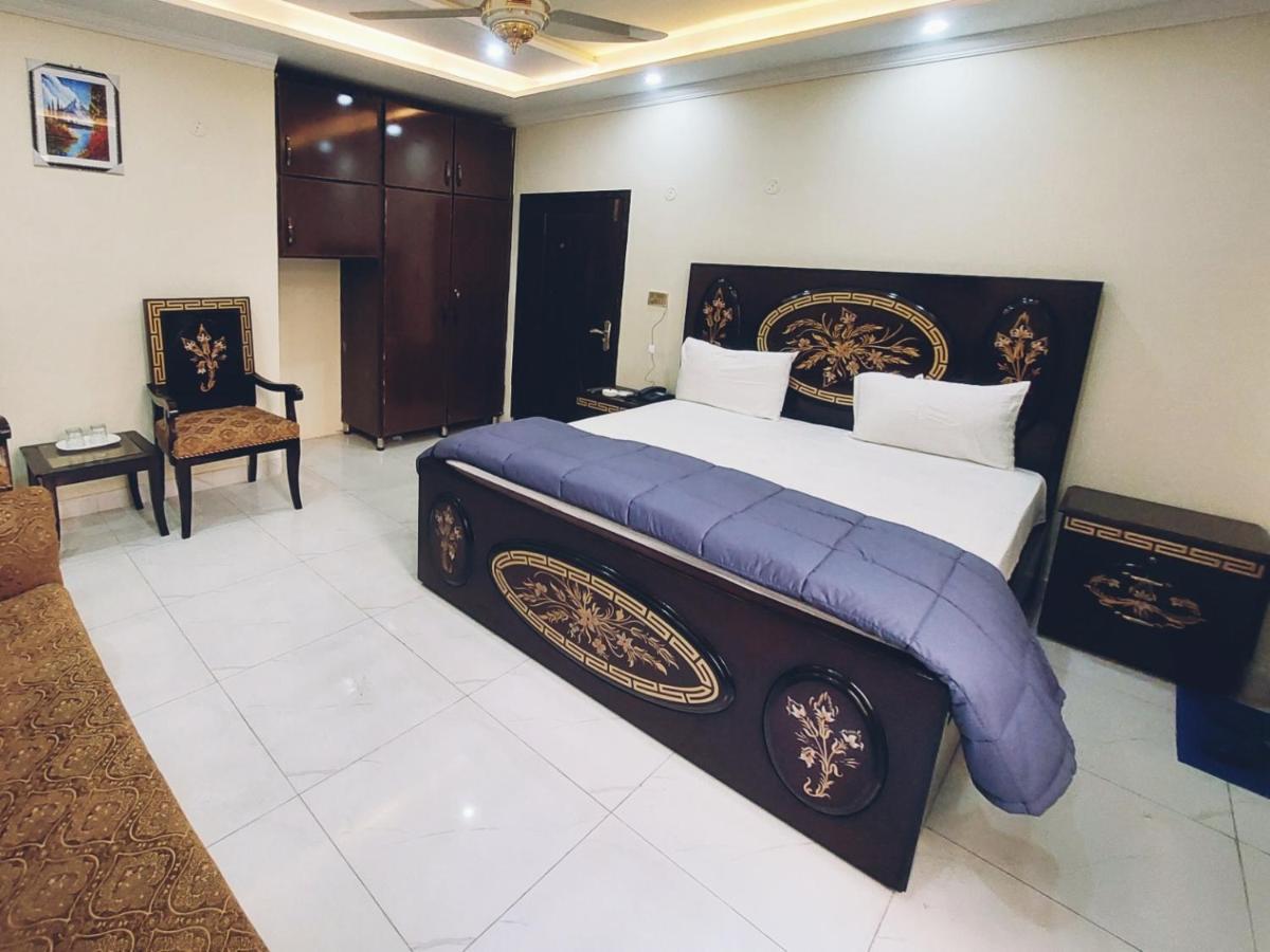 Hotel White Pearl Lahore Ngoại thất bức ảnh