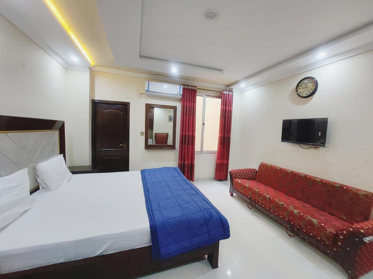 Hotel White Pearl Lahore Ngoại thất bức ảnh