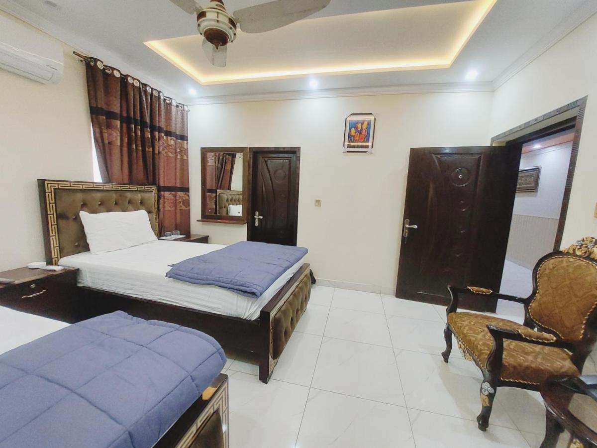 Hotel White Pearl Lahore Ngoại thất bức ảnh