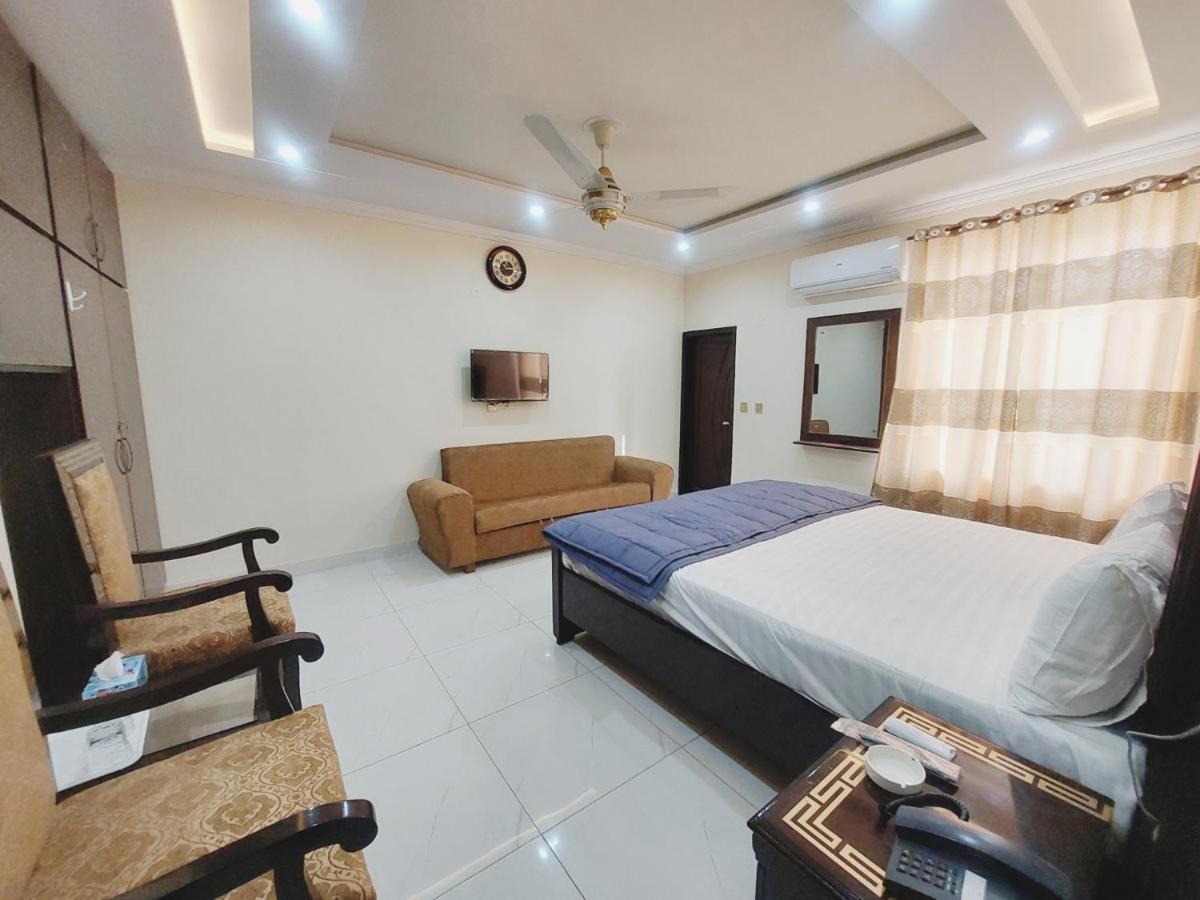 Hotel White Pearl Lahore Ngoại thất bức ảnh
