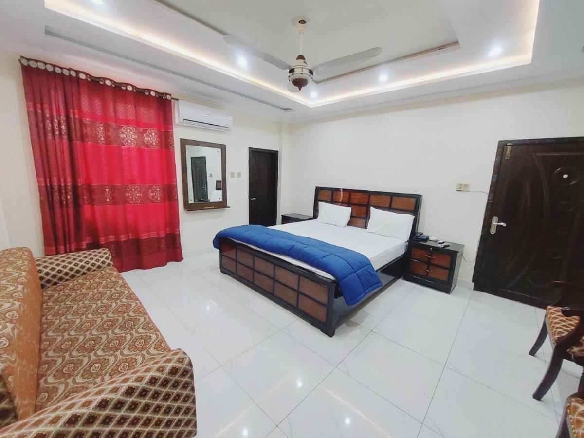 Hotel White Pearl Lahore Ngoại thất bức ảnh
